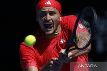 Zverev berjuang keras untuk capai perempat final Rio Open