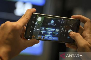 Ekonom: Penurunan aset saham dipengaruhi ketidakpastian global