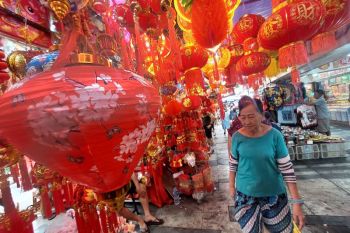 Yuk, ke Pecinan Glodok menyaksikan pernak-pernik Imlek
