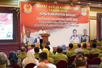 Budiana buka rapat kerja KONI Kabupaten Bekasi