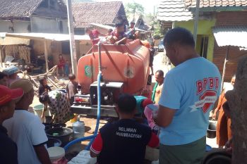 Relawan Muhammadiyah gerak cepat bantu penanganan banjir di Bima