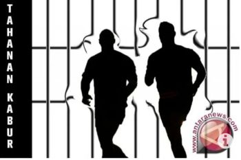 11 tahanan Polres Kampar kabur