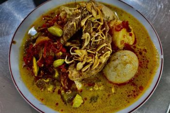 Lontong cap go meh jadi warisan kuliner merajut tradisi
