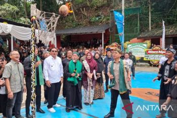 Ponpes berperan penting dalam menjaga kearifan lokal, kata Fadli Zon