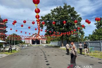 Polisi Biak amankan ibadah Imlek 2576 di Wihara Buddha Dharma