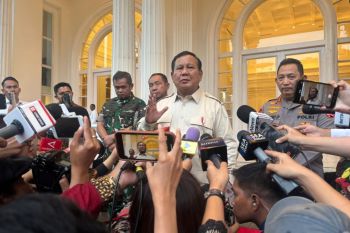 Prabowo peringatkan upaya pelemahan tentara sebagai ancaman negara