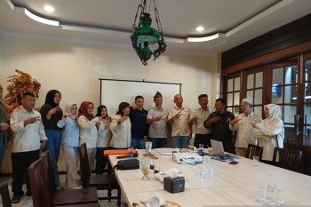 Afut Syahril gantikan Riski Maruto sebagai Kabiro LKBN Antara Riau