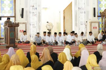 Pj Gubernu Sultra: Teguhkan komitmen moral melalui peringatan Isra Mikraj