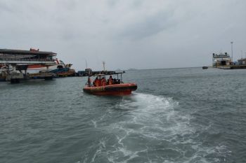 Tim SAR temukan ABK kapal tenggelam di Selat Sunda