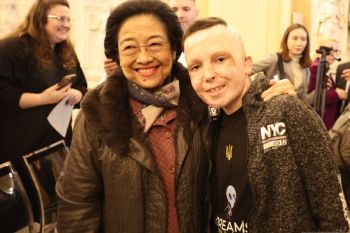 Megawati temui anak korban perang Palestina dan Ukraina di Roma
