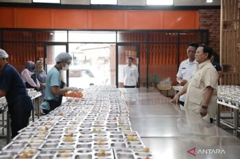Presiden Prabowo sidak dapur umum makan bergizi gratis