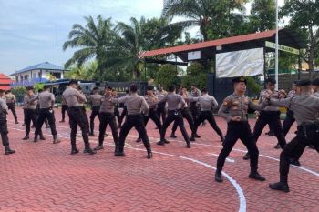 Polres Karimun latih kemampuan bela diri seluruh personel Samapta
