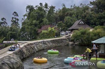 Jumlah perjalanan wisatawan nusantara ke Jawa Barat