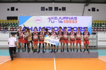 Tim voli Patriot Purworejo dan Wahana juarai Kejurnas Voli U-16