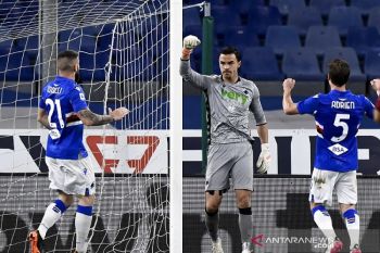 Pemain Dzeko ingin bawa Fiorentina meraih gelar Liga Conference