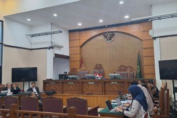 Saksi pernah dititipkan tas dari Harun Masiku diduga berisi Rp400 juta