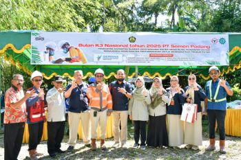 Puluhan Warga Ikut Sosialisasi, PT Semen Padang Dorong Gaya Hidup Sehat