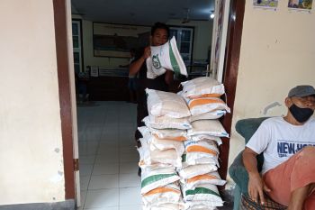Bantuan beras CPP di Mataram ditunda, ada apa?