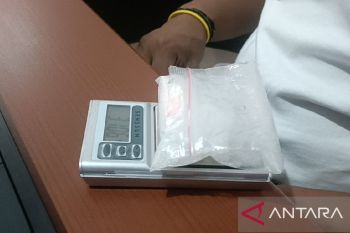 Satresnarkoba Polres Mimika amankan 30 gram sabu-sabu tersangka R