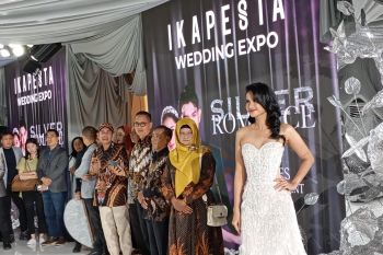 Resmi dibuka, 97 vendor perkawinan tampil di Ikapesta 2025