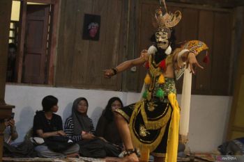 Pagelaran Tari Topeng Malangan