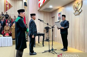 Pj Wali Kota Kendari minta Pj Sekda baru untuk tangani kebersihan