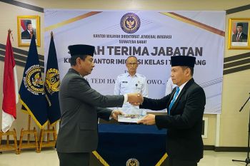 Pimpinan Imigrasi Padang berganti, bulatkan tekad tingkatkan pelayanan