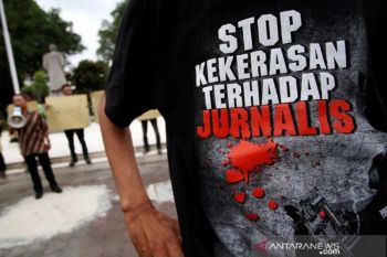 Polri diminta bertanggung jawab atas kekerasan terhadap pewarta Foto Antara