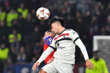 Jalani operasi ACL, musim Lisandro Martinez berakhir lebih cepat