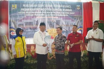 Peresmian pasar modern di Sungai Rumbai wujud pemerintah berdayakan UMKM