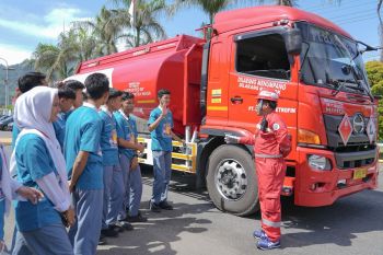 Elnusa Petrofin gelar sosialisasi bahaya blind spot kepada pelajar di Kota Padang