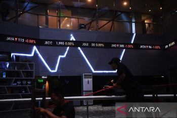 IHSG Senin dibuka melemah 22,03 poin