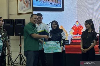 Pemkab Bandung berikan bonus Rp6,5 miliar bagi atlet berprestasi di PON