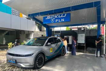 PLN buka peluang masyarakat bisnis pembangunan SPKLU di Sulsel