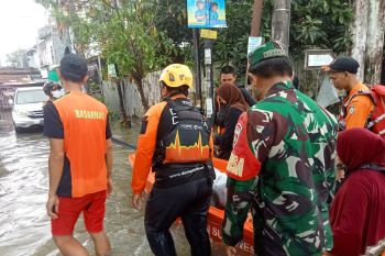 DMC dan Dompet Dhuafa Sulsel sisir penyintas banjir di belasan kecamatan terdampak