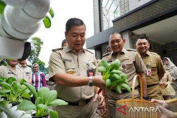 Jakpus kembali aktifkan bank sampah di seluruh RW