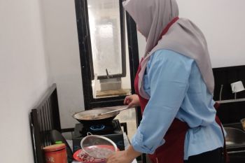 Pelaku UMKM Tabalong keluhkan tingginya harga gas elpiji 3 kilogram