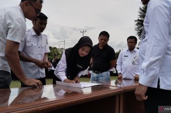 Pemkot Pariaman lantik 588 tenaga honorer jadi PPPK