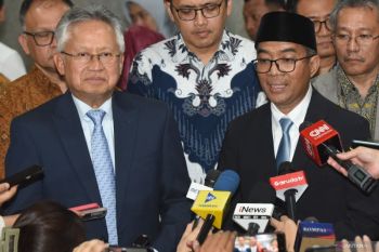 Ada apa di balik reshuffle kabinet jilid 1?