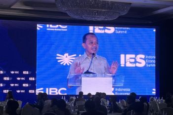 Bahlil usulkan strategi pemanfaatan batu bara sekaligus EBT