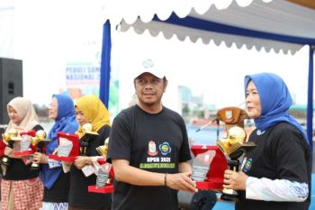 Pemkot Makassar telah mereduksi 88,8 kg sampah dan tanam 60 pohon