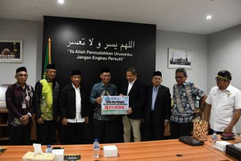 Pemkab HSS salurkan infak dan sedekah untuk Palestina
