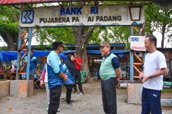 Pemkot Padang akan tata ulang Pujasera Pantai Padang
