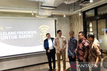 Pemerintah siapkan lelang frekuensi 1,4 GHz untuk konektivitas adil