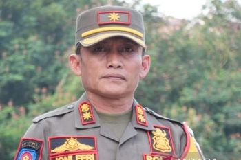 Satpol PP Bukittinggi kirim dua PSK ke Panti Rehab Andam Dewi Solok