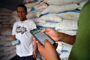 Digitalisasi penyaluran pupuk bersubsidi di Solok