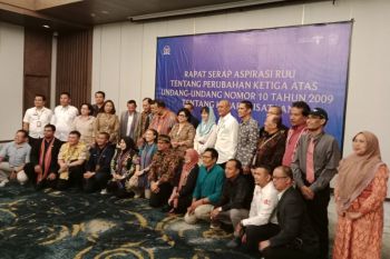 Komisi VII DPR RI libatkan pelaku wisata di NTB bahas RUU Kepariwisataan