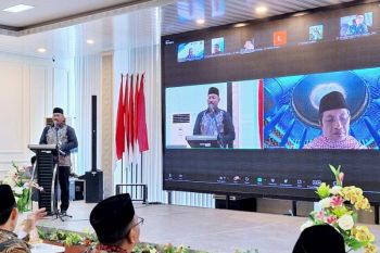 Menag membekali ratusan imam masjid dan mubaligh se-Sulsel secara daring