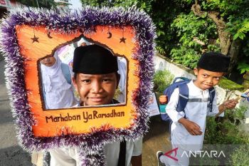 Sebelum libur sekolah, pelajar berpawai sambut bulan suci Ramadhan
