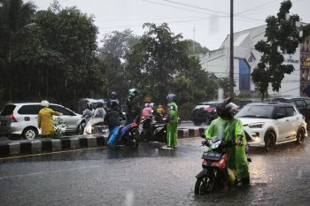 Banjir kembali melanda di sejumlah titik Kota Bandarlampung
